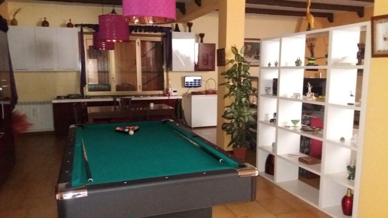 B&B Le Tre Rose Di Maria Pedara Buitenkant foto