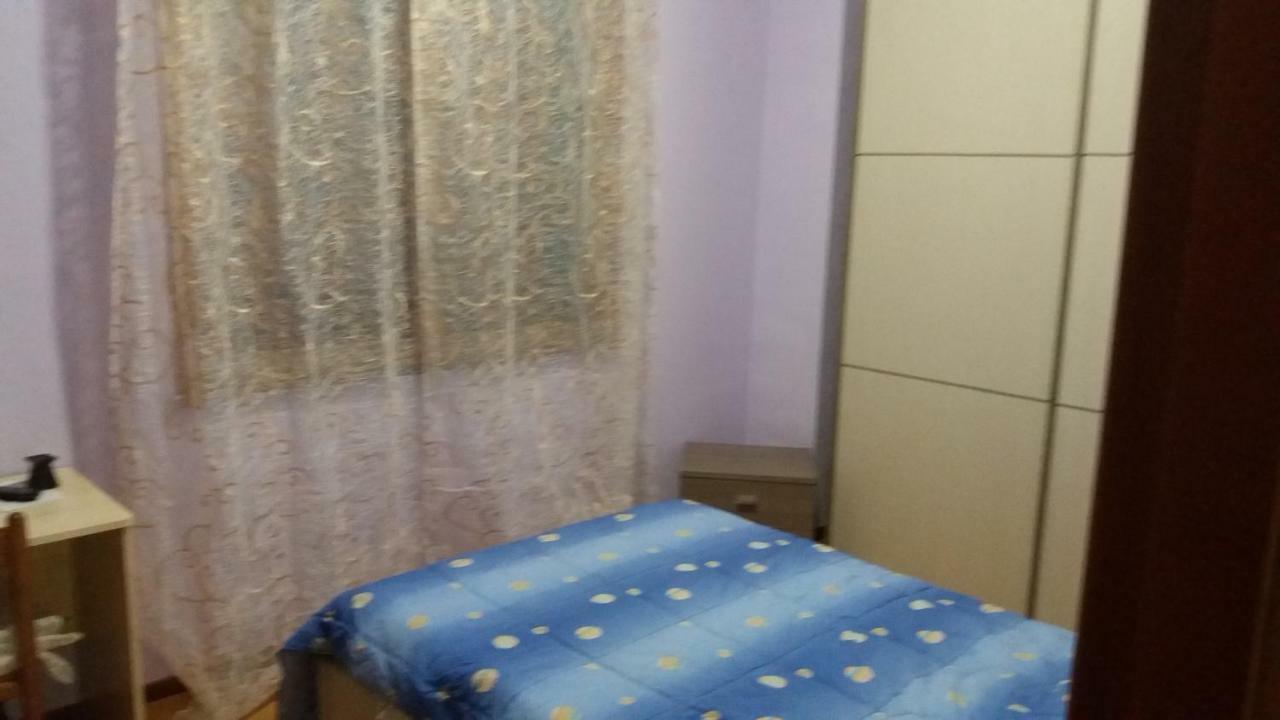 B&B Le Tre Rose Di Maria Pedara Buitenkant foto